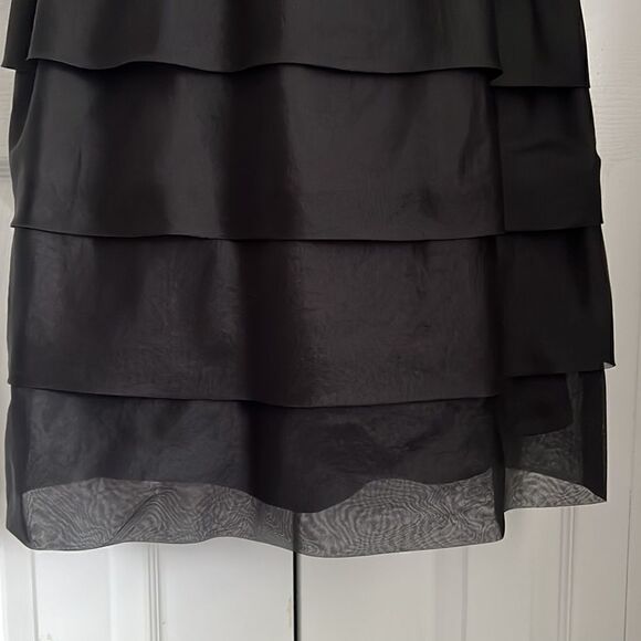 EVAN PICONE 100% SILK‎ BLACK TIERED COCKTAIL DRESS SIZE 4 (fits more 4-6) - Picture 5 of 15